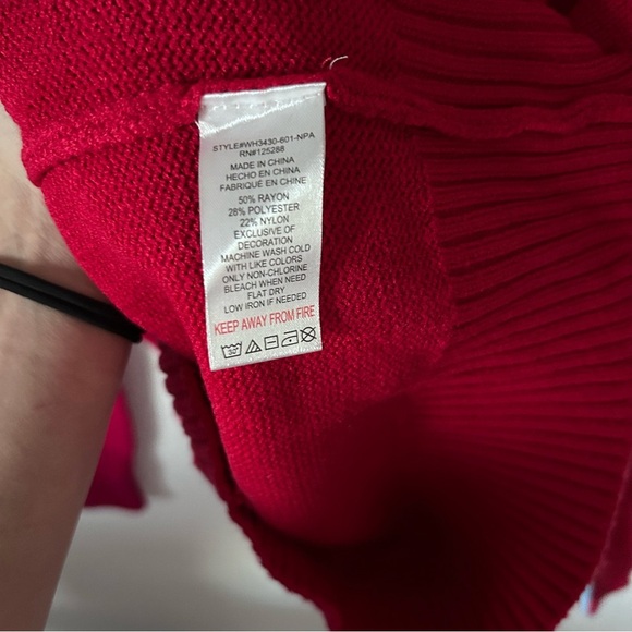 NWT Rae Dunn XS Women’s Festive Holiday Merry Red Cozy Soft Long Sleeve Sweater - Picture 4 of 8